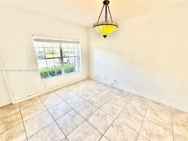 Building Photo - 70 Whitehead Cir