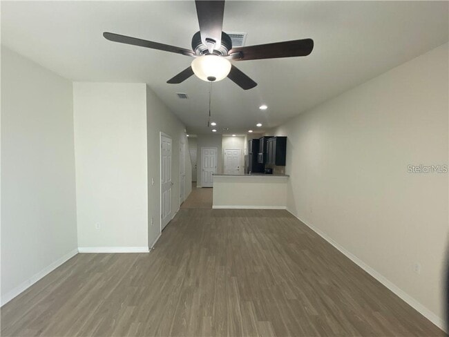 Building Photo - 9141 Hillcroft Dr
