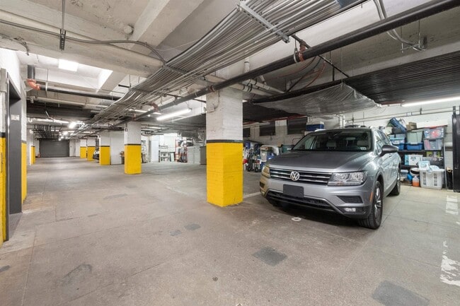 Building Photo - 325 Palisade Ave