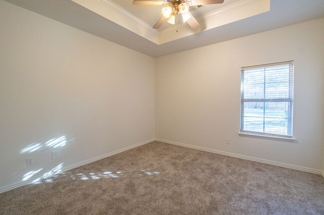 Building Photo - * Move-In Special * Gorgeous 3-Bedroom Hom...