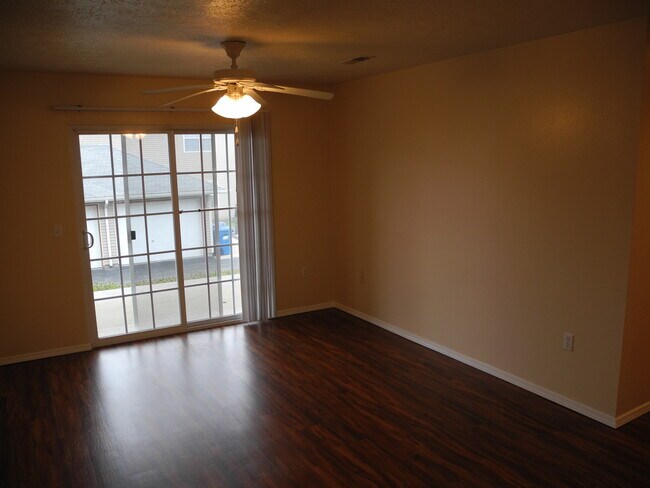 Building Photo - Condominium in Academy Commons