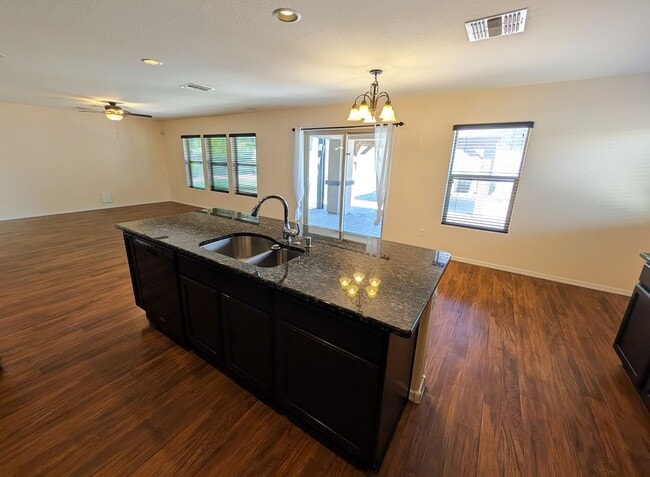 Building Photo - 4 Bedroom + Den Home in the Cameron Ranch ...