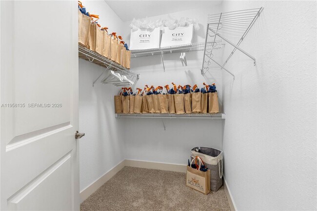 Building Photo - 7311 Ivory Spg Wy