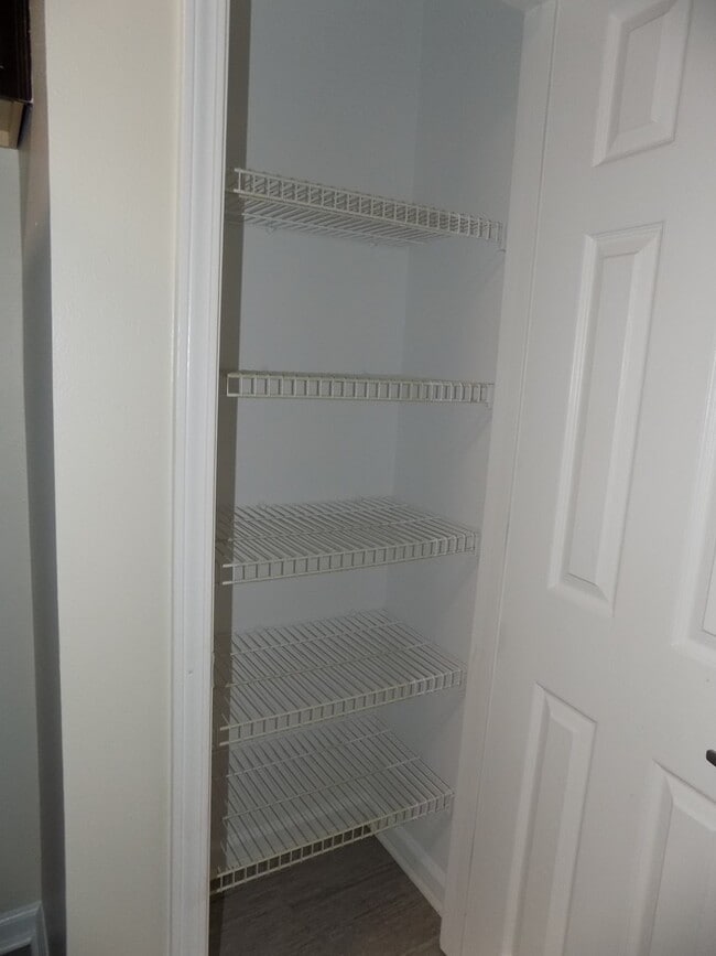 Building Photo - 4 Bedroom home in Georgetown with 2 car ga...
