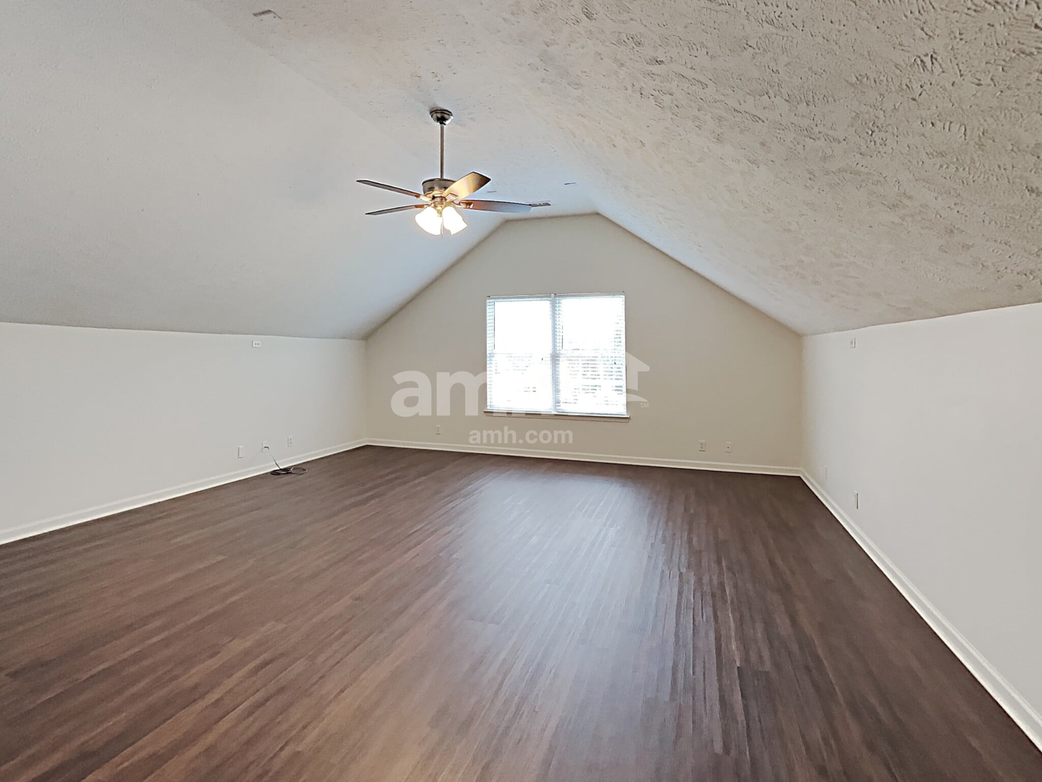 Building Photo - 3215 Cinch Ct