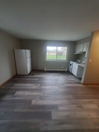 Building Photo - 327 Arlington St