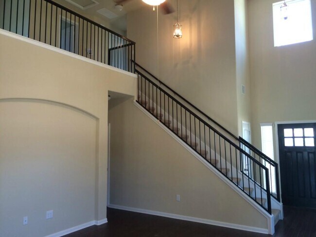 Building Photo - 721 Tumlinson Fort Way