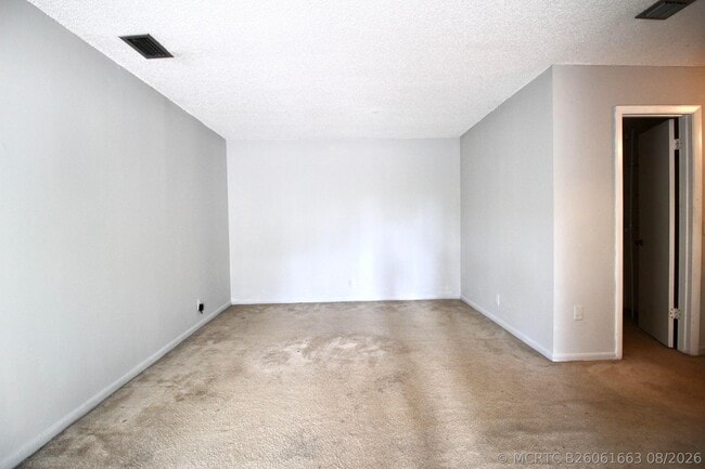 Building Photo - 6287 Scotch Pine Ln