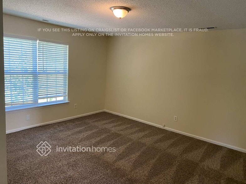 Building Photo - 5704 Burning Ridge Dr