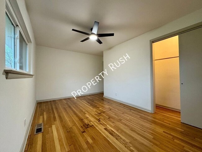 Building Photo - 3906 Forest Highland Cir