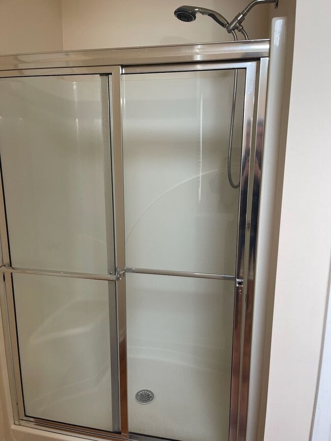 Building Photo - 3-Bedroom Ranch in Central Gwinnett