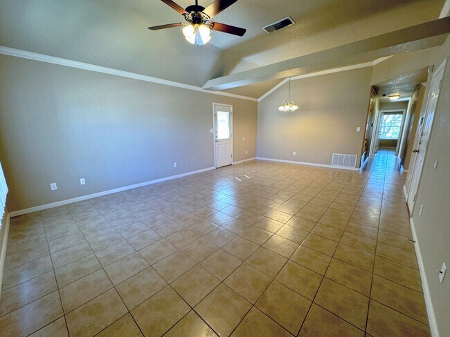 Building Photo - 1300 Powder River Dr