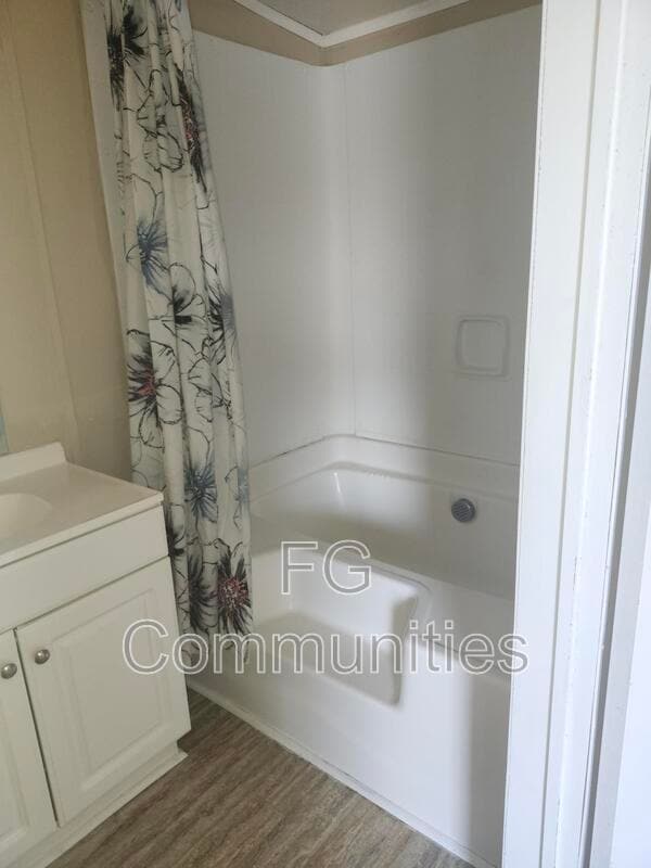 Building Photo - 1021 Crystal Blvd