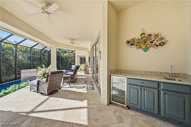 Building Photo - 27231 Lakeway Ct