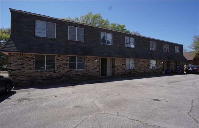 Building Photo - 605 Jefferson St