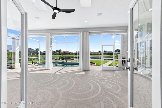 Building Photo - 975 Wildwood Dr