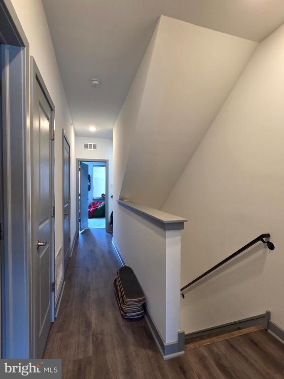 Building Photo - 417 W Berks St