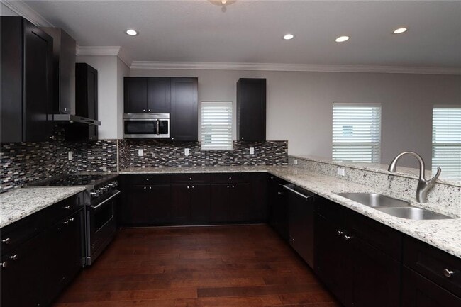 Building Photo - 3617 Bay Heights Way