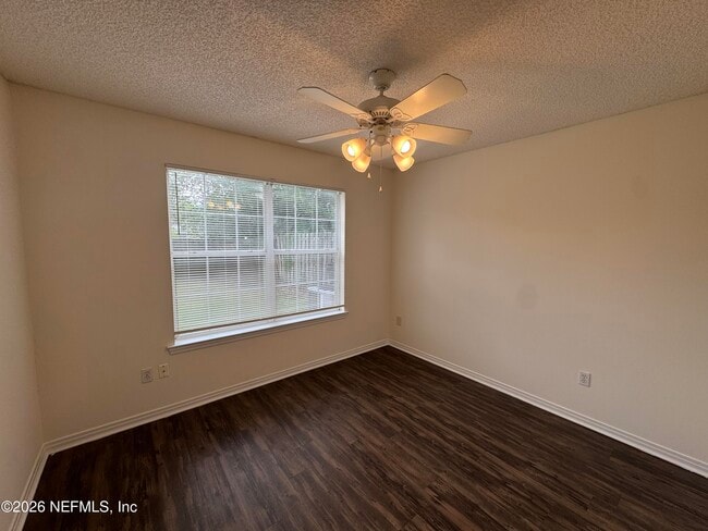 Building Photo - 7557 Cliff Cottage Dr