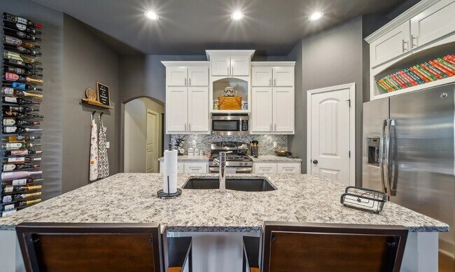 Building Photo - 18409 E 50th Pl S