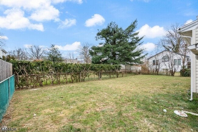 Building Photo - 929 Heaton Pl