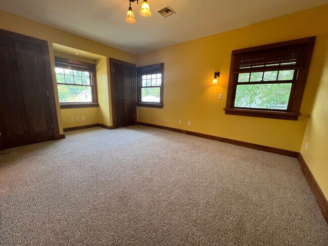 Building Photo - Coming Soon!  Craftsman home near Downtown...
