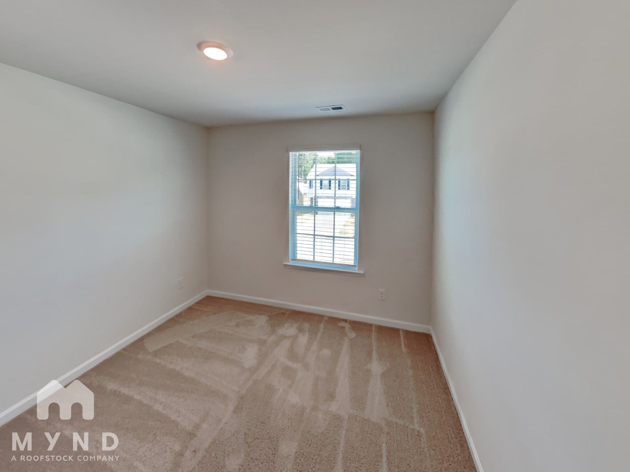 Building Photo - 2126 Allium Dr