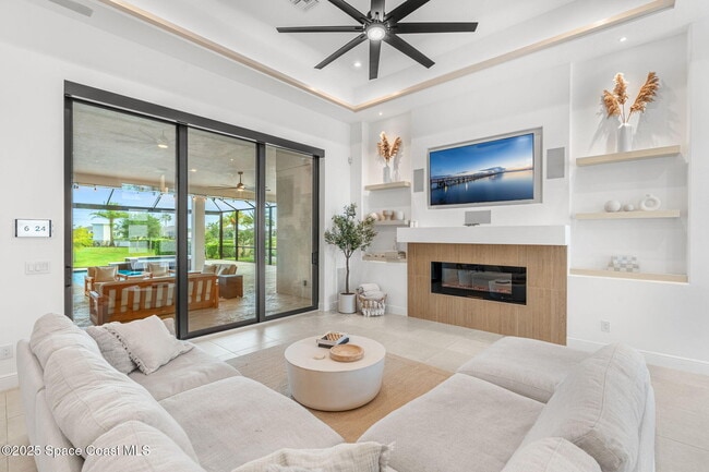 Building Photo - 8499 Serrano Cir
