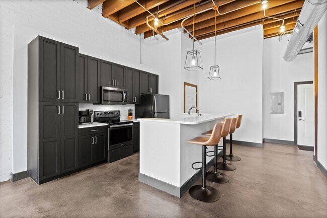 Building Photo - Peper Lofts @ Laclede's Landing