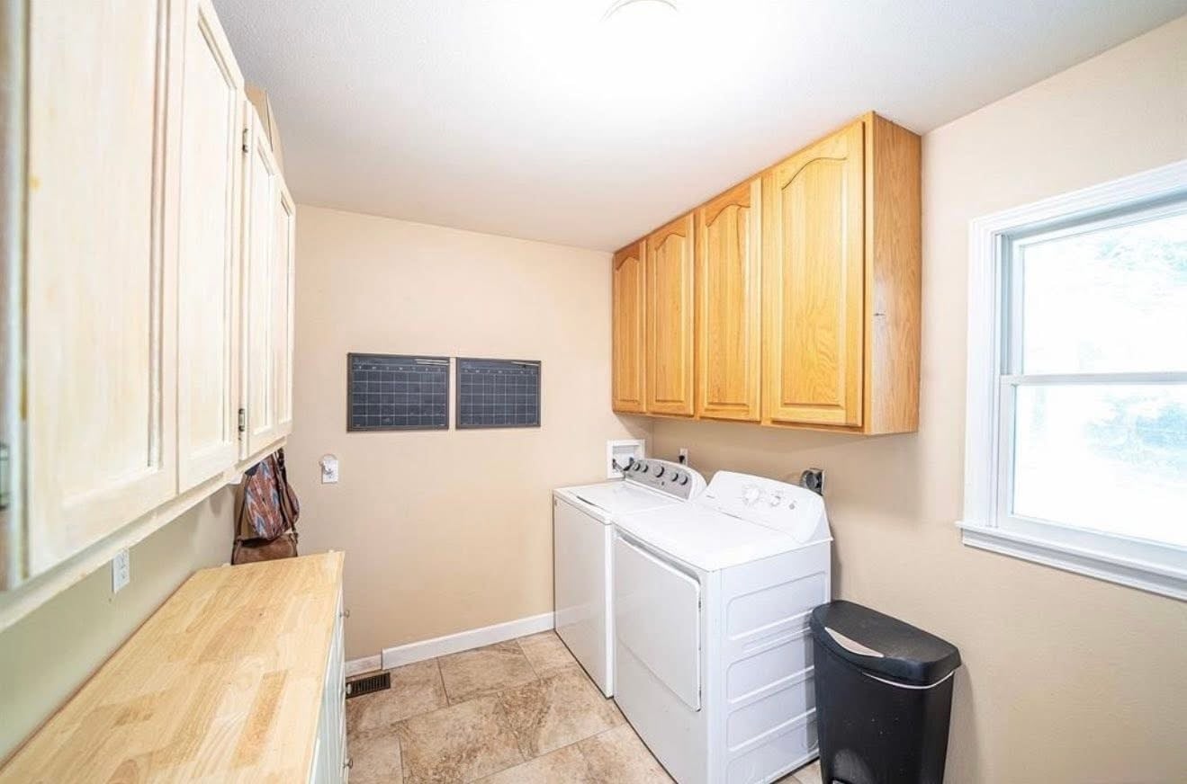 Building Photo - 120 Edgewood Rd