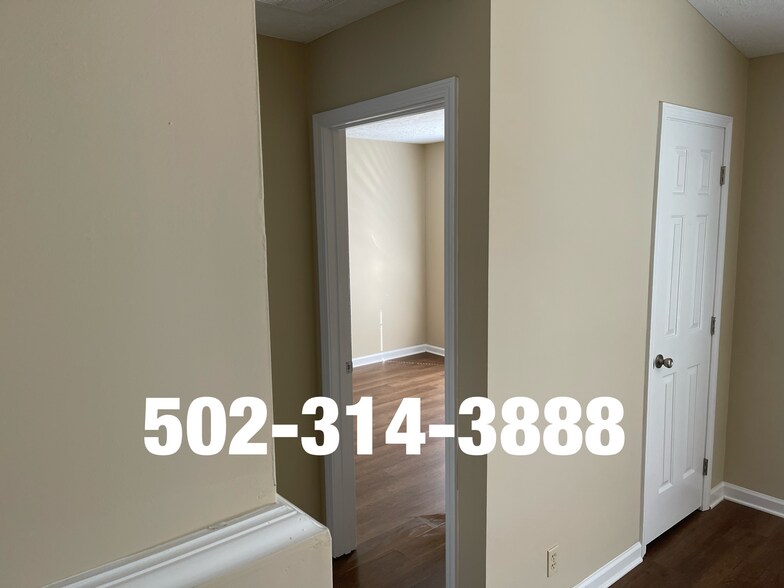 Building Photo - 3744 Chamberlain Ct