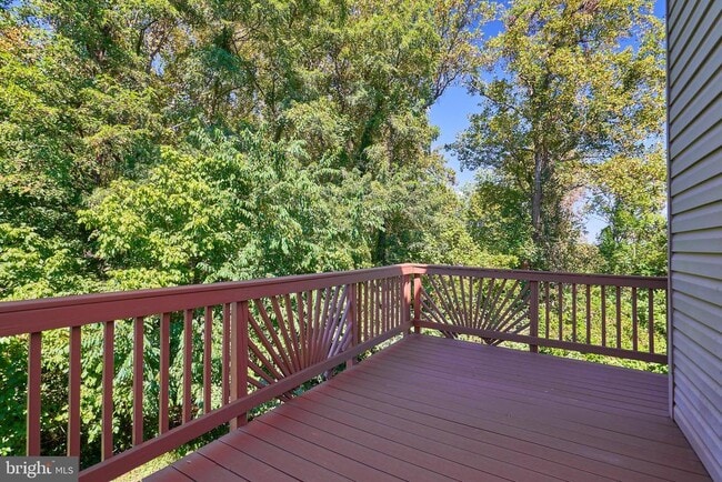 Building Photo - 20515 Blue Heron Terrace