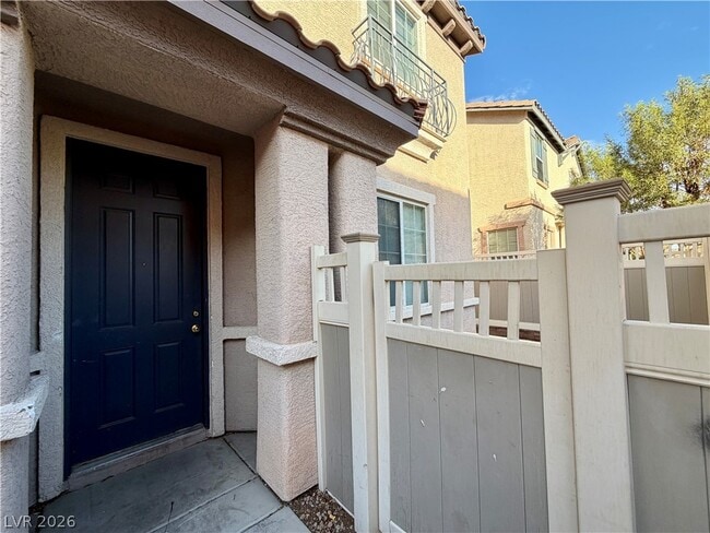 Building Photo - 930 Wembly Hills Pl