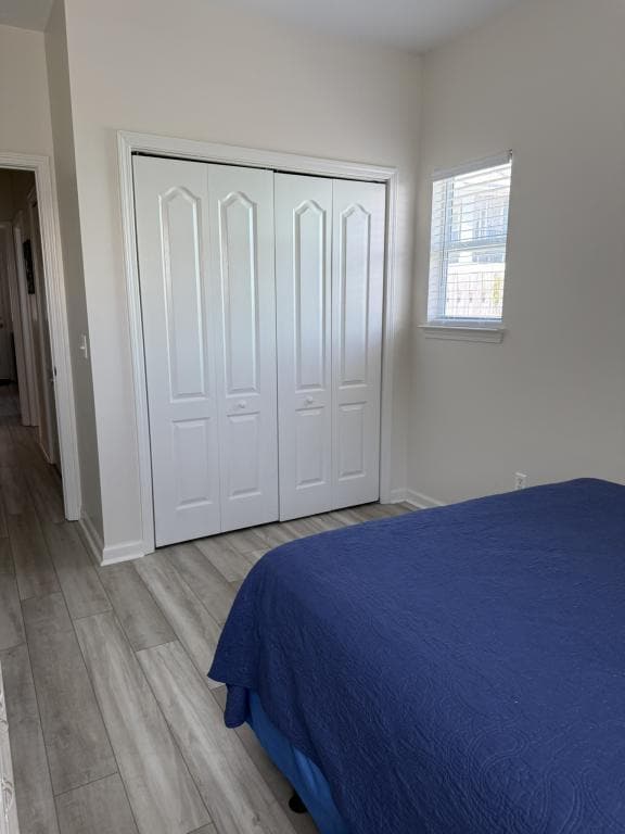 Building Photo - 7908 Sunset Ave