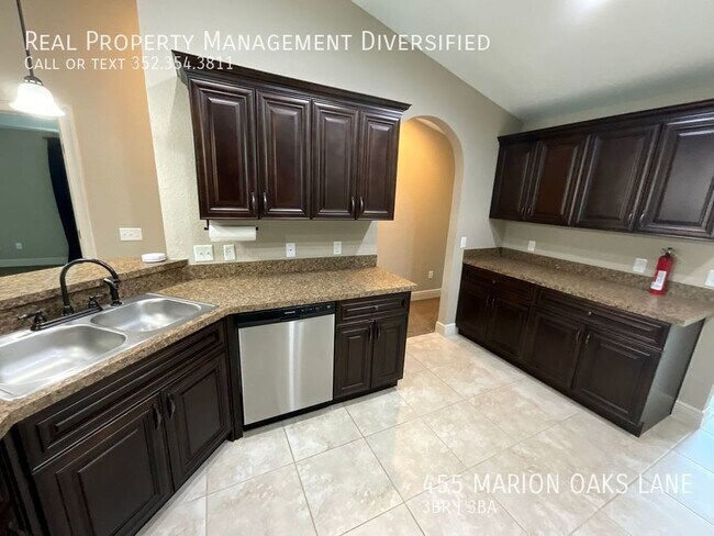Building Photo - 455 Marion Oaks Ln
