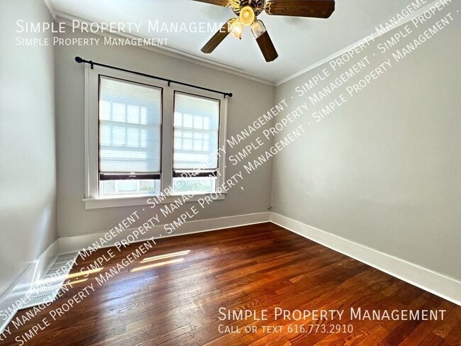 Building Photo - 737 Fulton St E