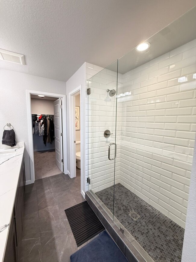 Building Photo - 3 Bedroom 3.5 Bath Townhome in Wheatridge ...