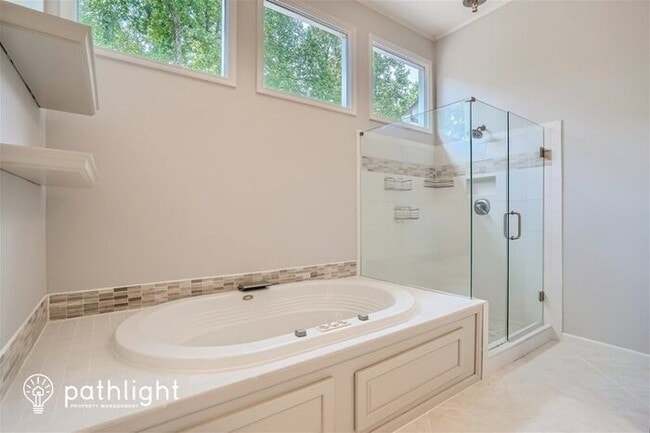 Building Photo - 11050 Amberton Crossing, Johns Creek, GA, ...