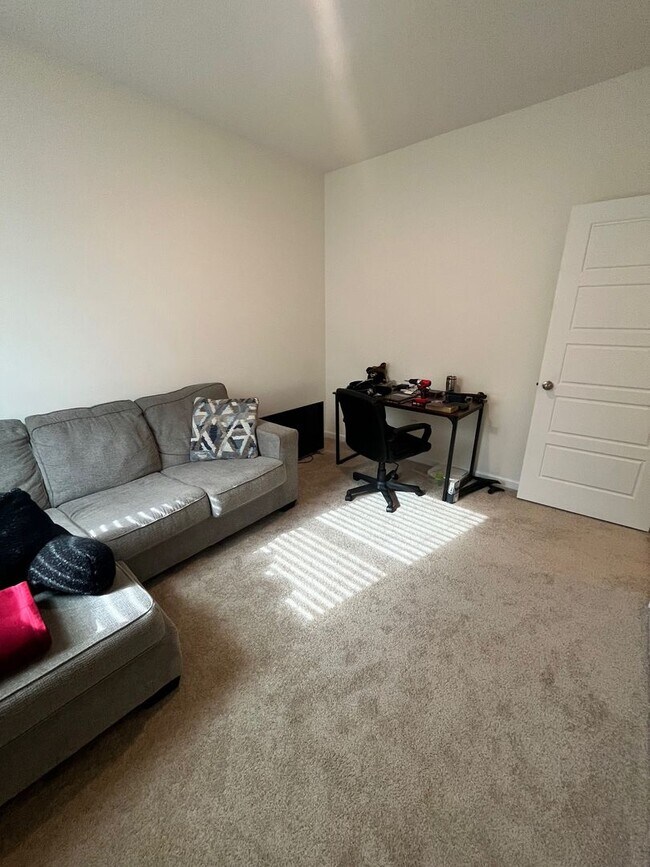 Building Photo - Bonaire Beauty: A Modern 3-Bedroom Home Aw...