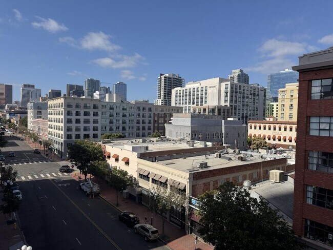 Building Photo - 350 K St