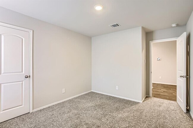 Building Photo - 14607 Blackbrush Mnr
