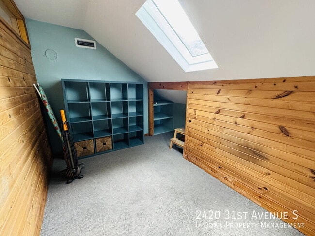 Building Photo - 2420 S 31st Ave