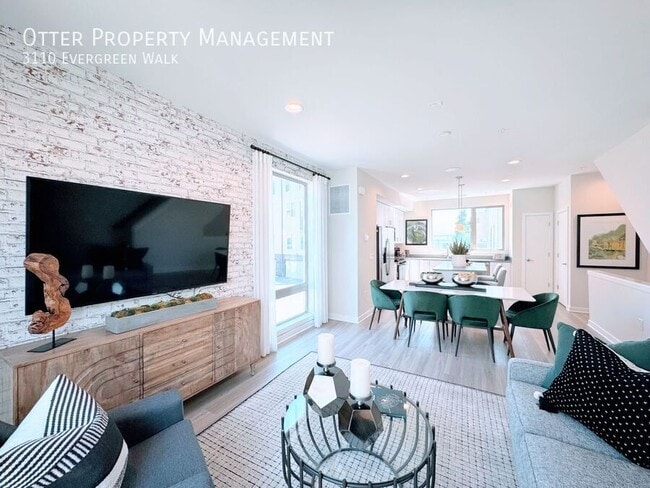 Building Photo - 3110 Evergreen Walk