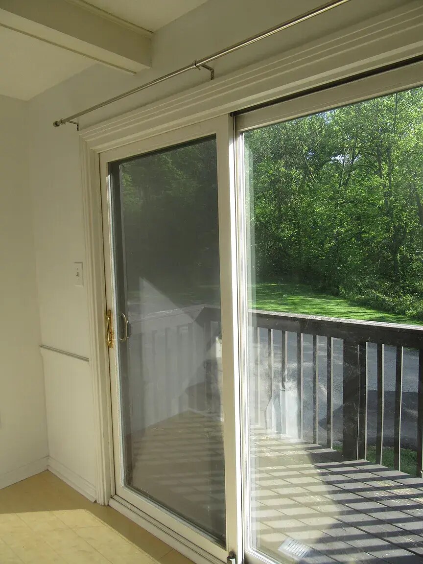 Front Porch - 2816 Bingham Dr