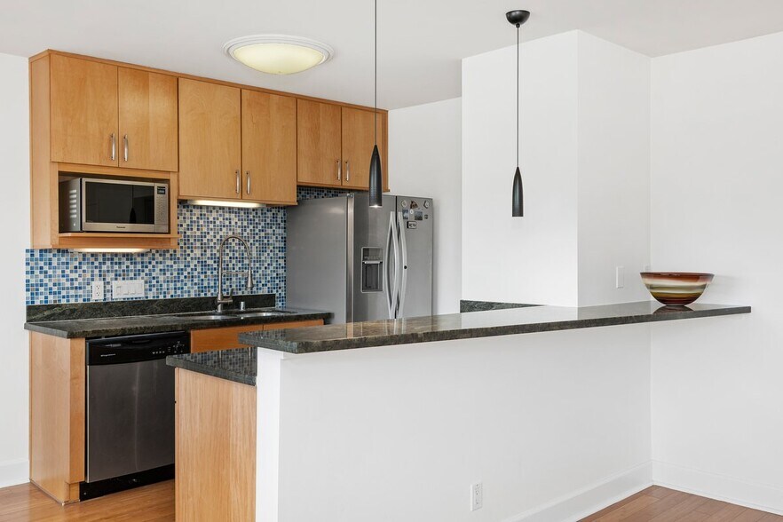 Building Photo - 3907 Georgia St