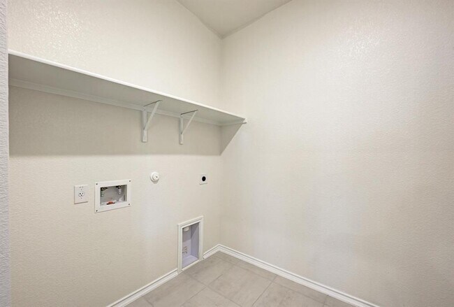 Building Photo - 1636 River Plateau Dr