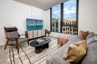 Building Photo - 286 NW 29th St