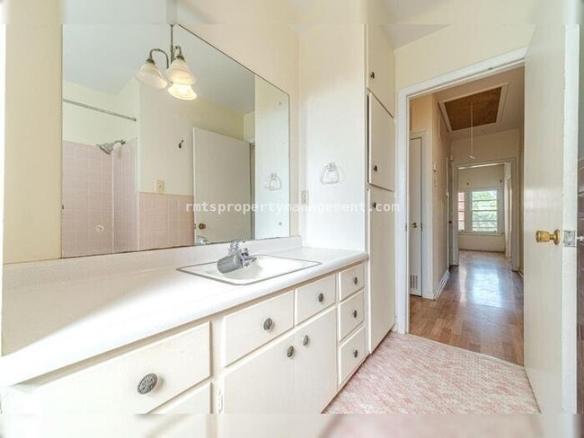 Building Photo - 7680 Jefferson River Rd