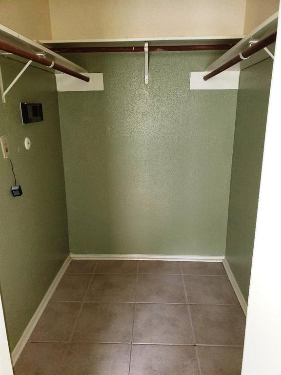 Building Photo - 10555 Turtlewood Ct