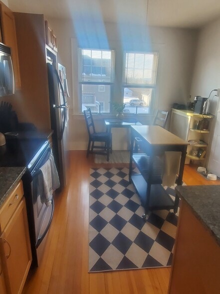 Kitchen - 1416 Boulevard